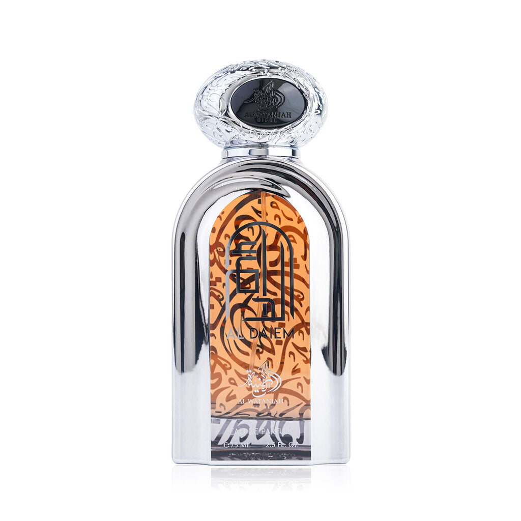 AL DAIEM AL WATANIAH-Note Verdi, Bergamotto, Zenzero, Limone, Cardamomo e Pompelmo;Pepe Rosa, Erba Mate, Incenso, Violetta, Gelsomino Sambac e Noce Moscata;Vetiver, Betulla, Fava Tonka, Legno di Cashmere, Legno di Guaiaco e Muschio.