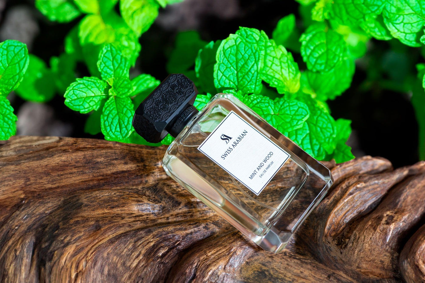 MINT AND WOOD SWISS ARABIAN 100ML-Menta, Zenzero, Limone e Lavanda;Mela, Ginepro, Cardamomo e Geranio; Amberwood, Vetiver e Fava Tonka.