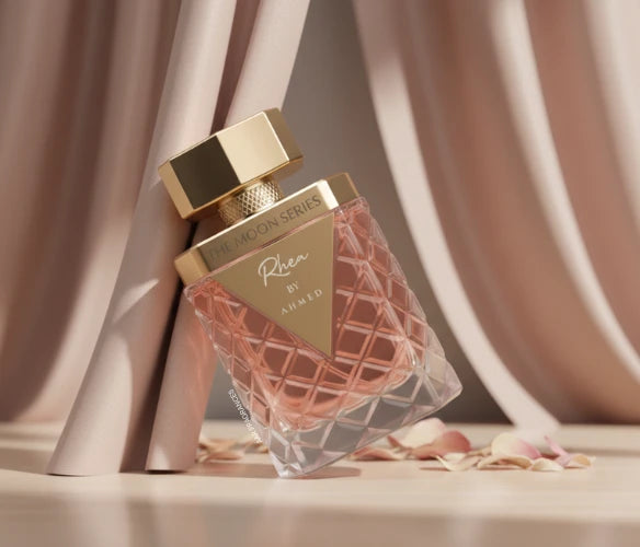 RHEA AHMED AL MAGHRIBI EXTRAIT 100ML-Czarna porzeczka, Jabłko i Pitahaya; Konwalia, Magnolia i Jaśmin; Sandalowiec, Paczuli i Wanilia.