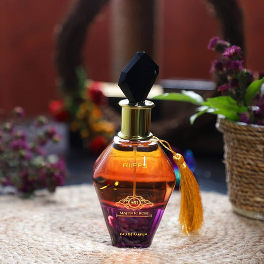 RIIFFS MAJESTIC ROSE EDP 100ML- LA VIE EST BELLE-Bacche Rosse e Pera; Gelsomino e Iris;Vaniglia, Caramello e Fava Tonka.