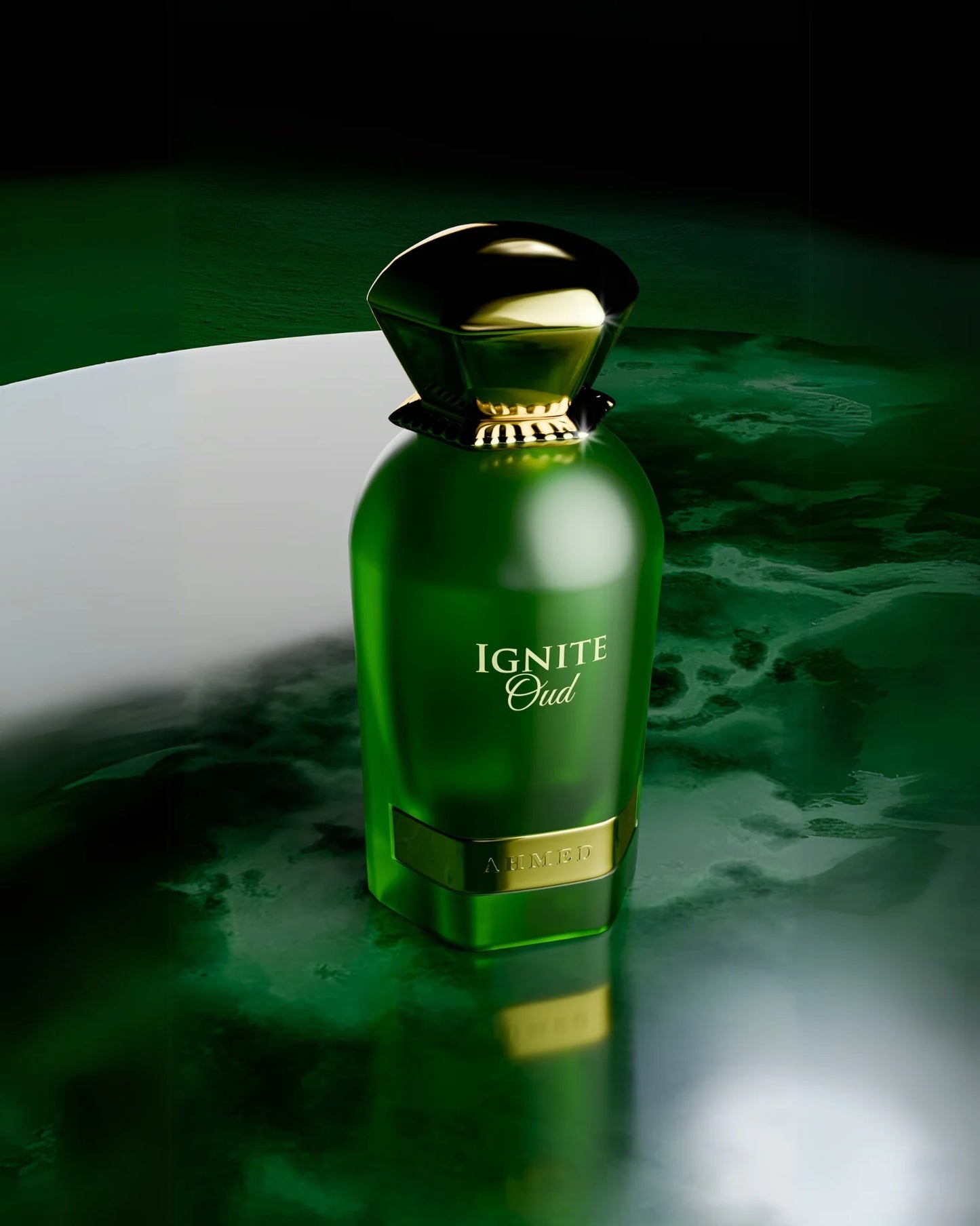 IGNITE OUD AHMED AL MAGHRIBI-Skóra i Geranium;Patchouli i Cedr;Ambra, Sandalowiec, Piżmo i Piżmo Roślinne.