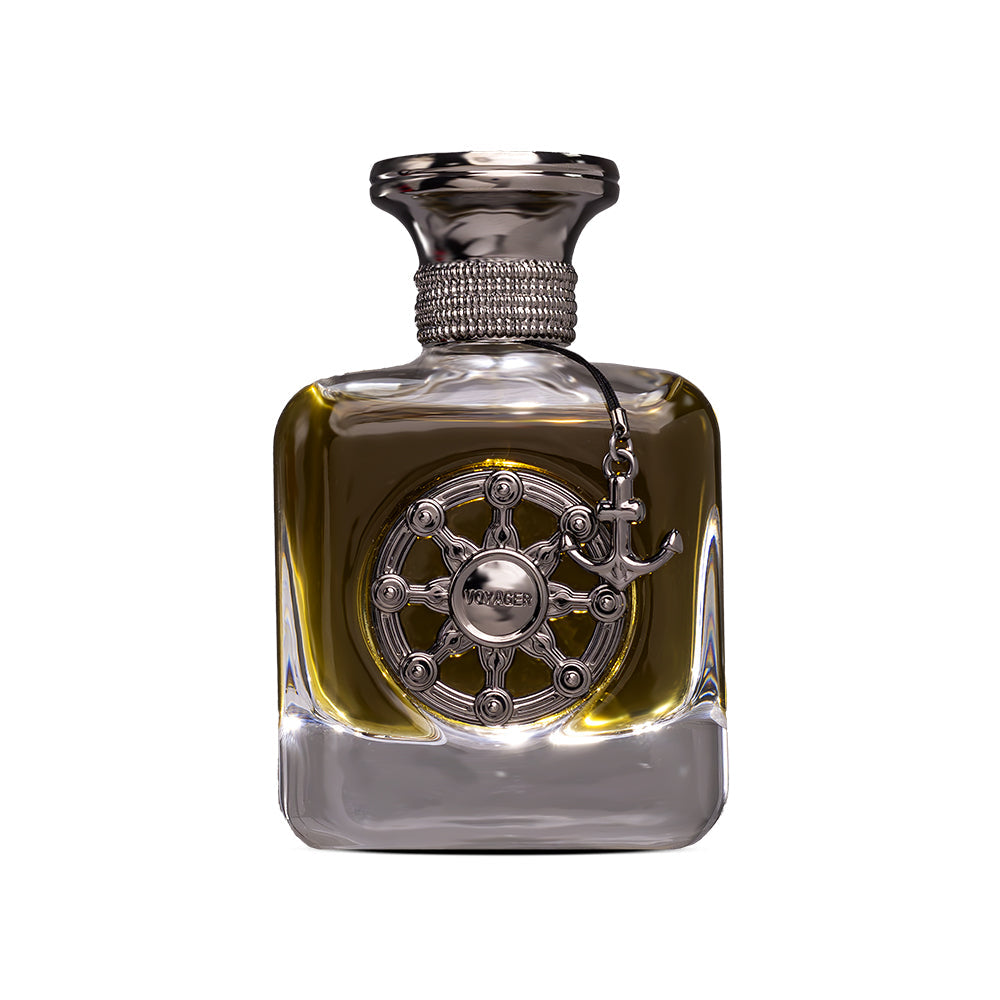 VOYAGER BLACK AURORA SCENTS 100ML-Mela Verde, Pera Bianca, Cannella, Legno di Agar (Oud), Zafferano, Incenso e Noce Moscata; Patchouli e Gelsomino;Vaniglia del Madagascar, Vetiver di Haiti, Legno di Guaiaco, Sandalo, Muschio Bianco,Ambra.